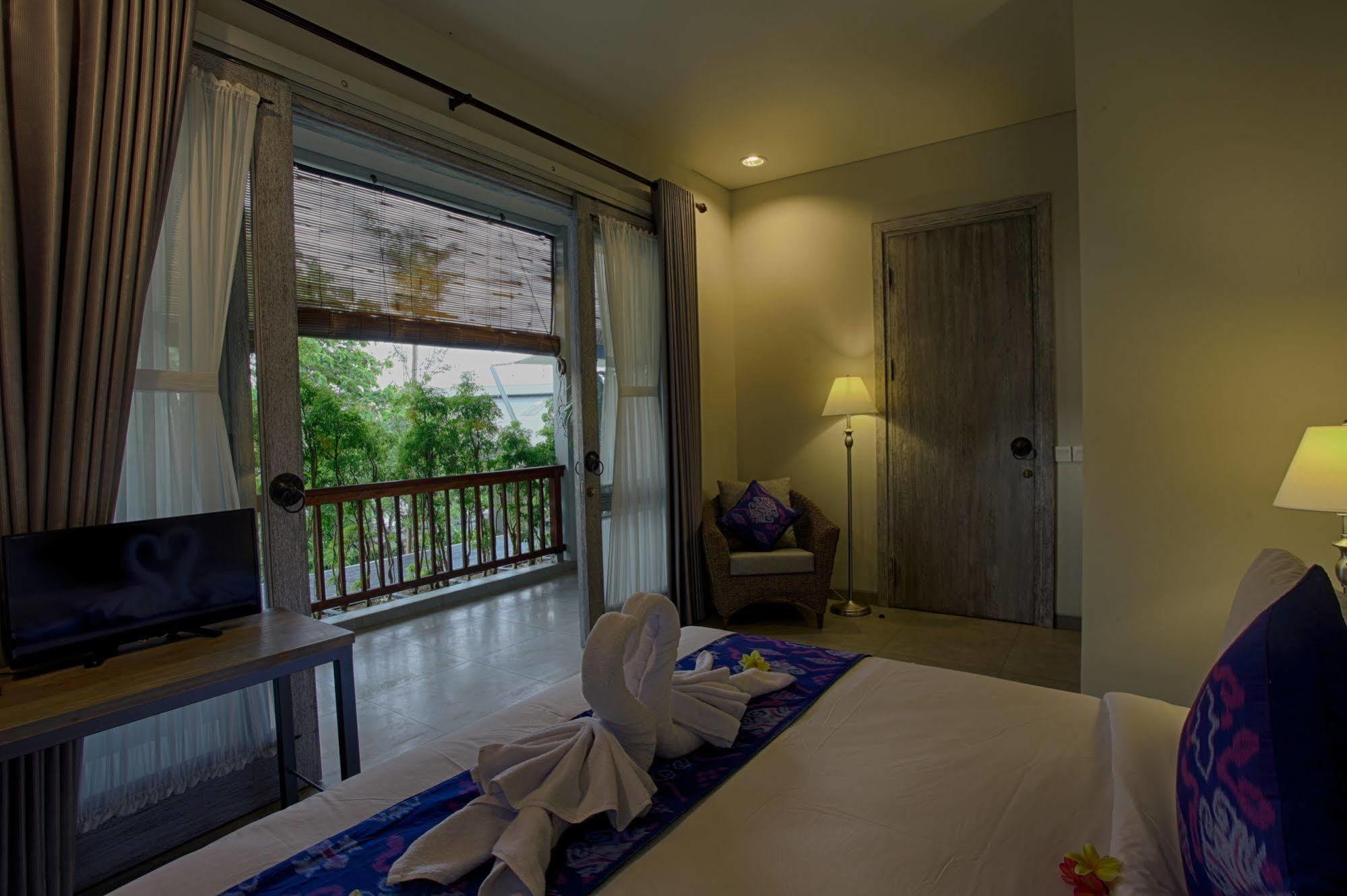 Villa The Poh Jimbaran Esterno foto